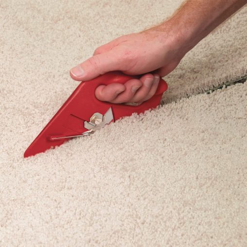 R ROBERTS Universal Carpet Seam Cutter Lifestyle Image x