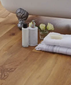 vgwt scb aucklandoak bathroom cameo cm webp