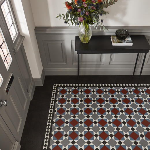 krp imgimagesproductsswatchesproductlistingimagescommercialroomsetsheritagecollectionmayf mayfairvvvhallwaycameop jpg