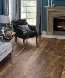 krp imgimagesproductsswatchesproductlistingimagesresidentialroomsetsartselectew reclaimedchestnut rs res livingroom jpg