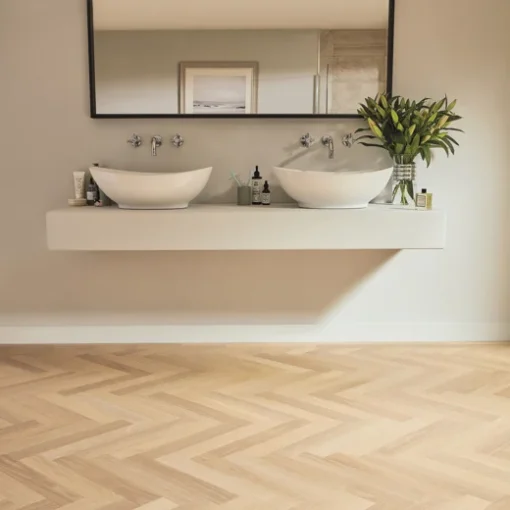 sm rl savannahoak bathroom cameop cm webp