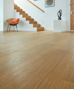 vgwt rkp goldenbrushedoak hallwaykitchen cameols cm jpg